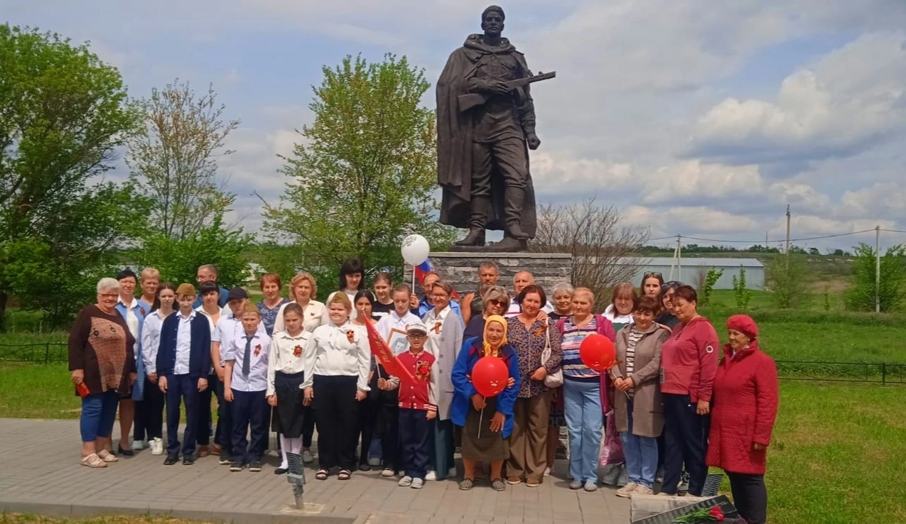 Торжественный митинг 9 мая 2025 года в с. Вервековка в честь 80-летия Победы в Великой Отечественной войне.